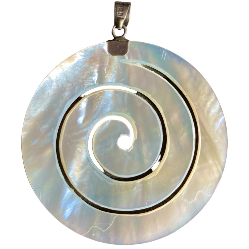 VINTAGE Sterling Silver Collar Mother of Pearl Round 925 Scrollwork Neck… - Picture 4 of 13